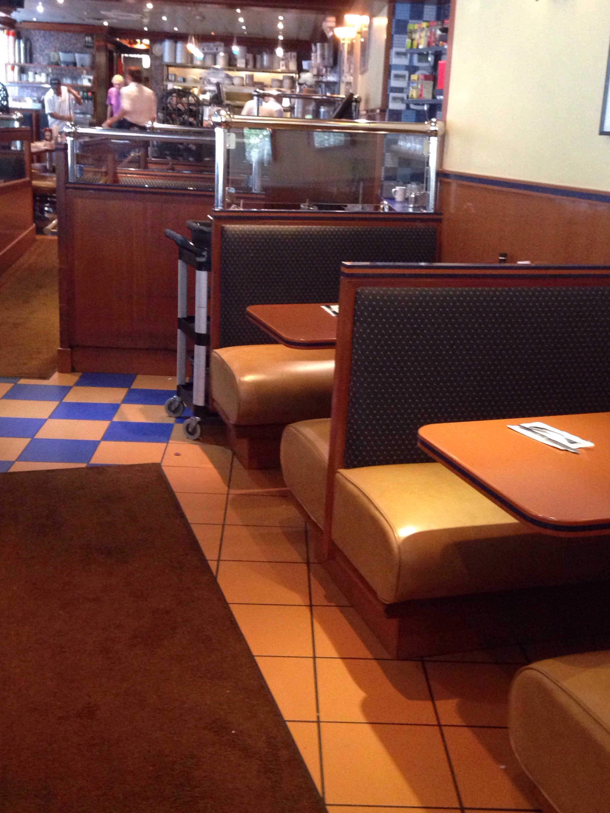 10023 Viand Cafe & Restaurant Upper West Side Manhattan New York City