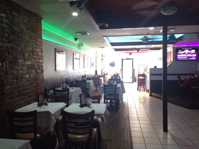 Lugo Lounge & Restaurant